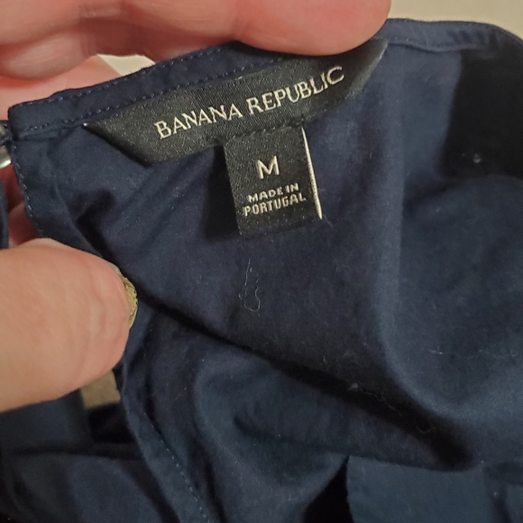 Like NEW Banana Republic Cotton Navy Ruffle Top Sz M, Cinched Waist - Picture 8 of 8